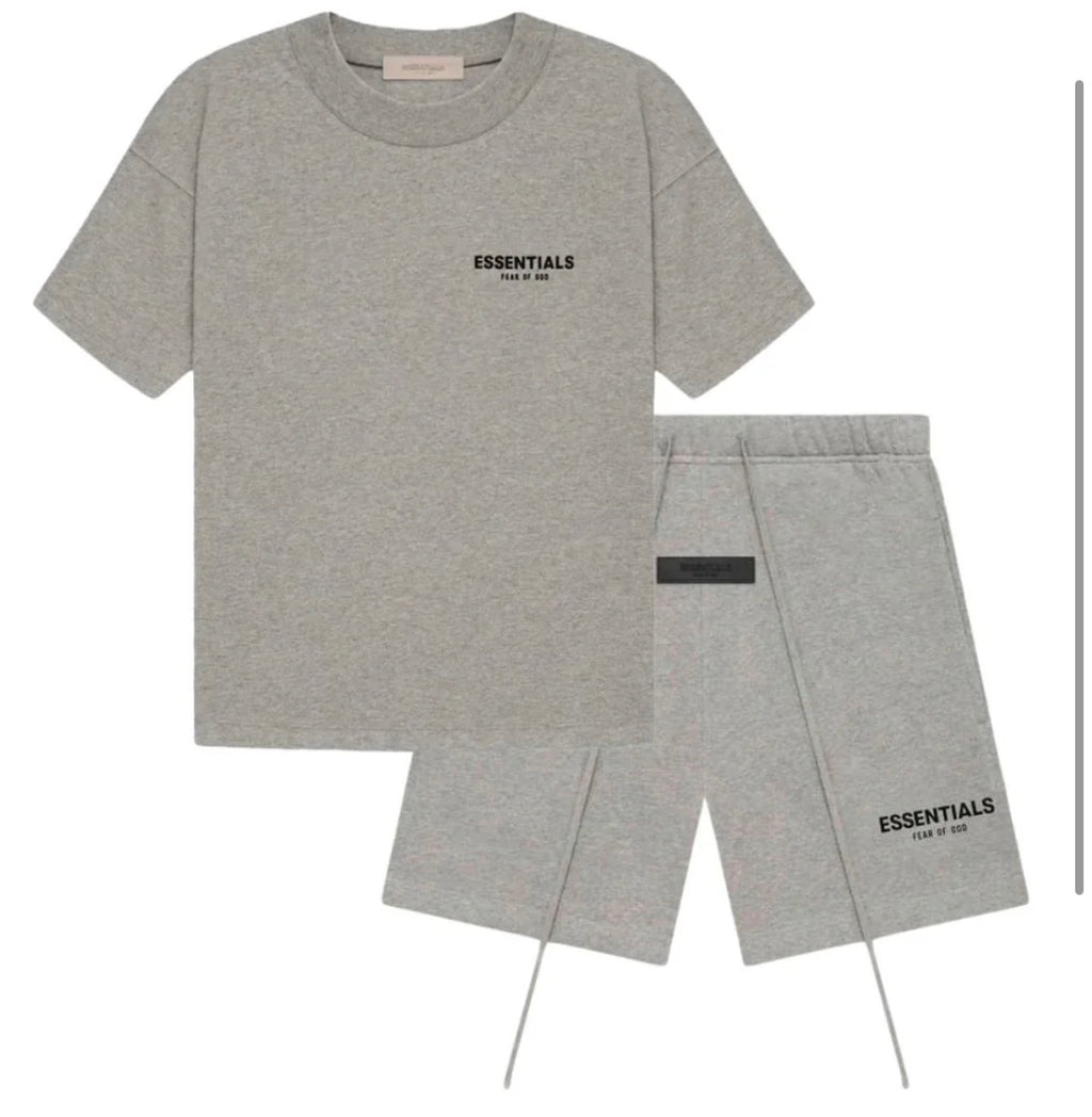 Essentials conjunto corto